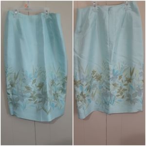 Ann Taylor Loft floral blue skirt size 4 NEW